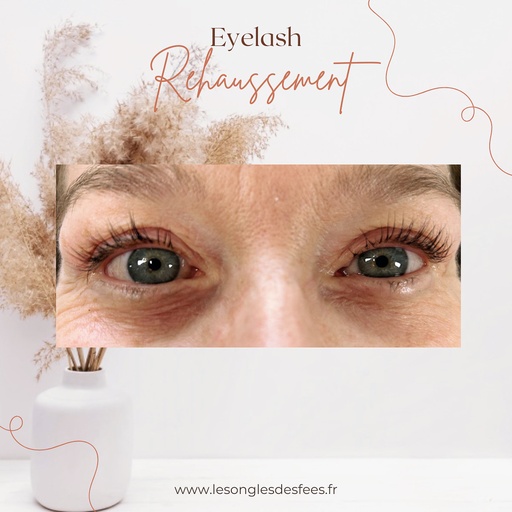 Rehaussement de cils avec teinture + Soin Botox 50€ttc