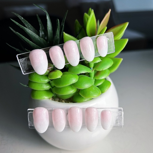 Pose de Press-On Nails sur mesure 30€ttc