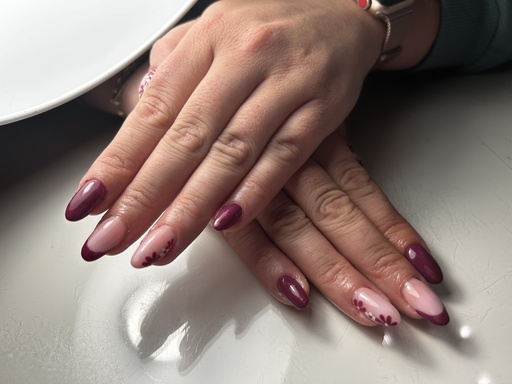 Dépose + Repose de vernis semi permanent 37€ttc